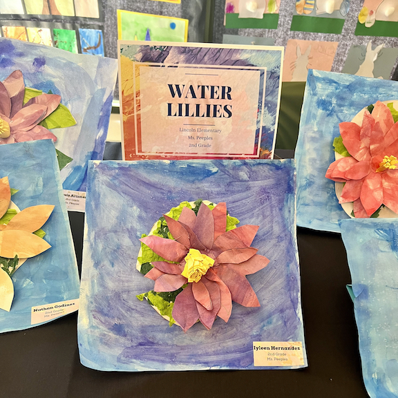 paper water lily art project